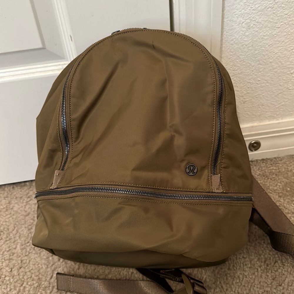 LULULEMON Adventure Backpack 11L - NEW